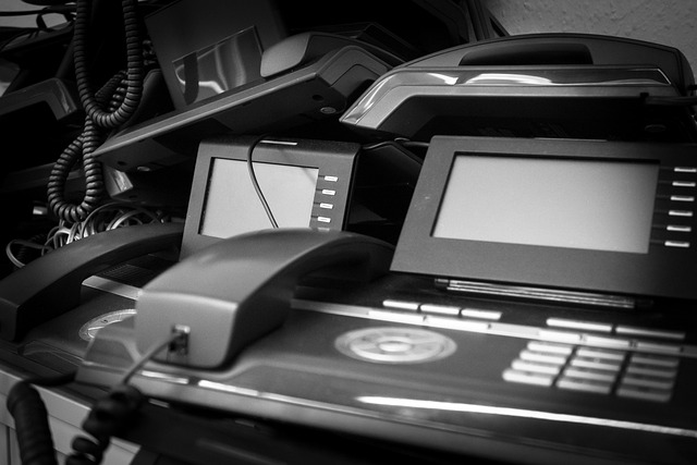 Odpady Elektroniczne: Jak Możemy Zmienić Nasze Przyzwyczajenia?